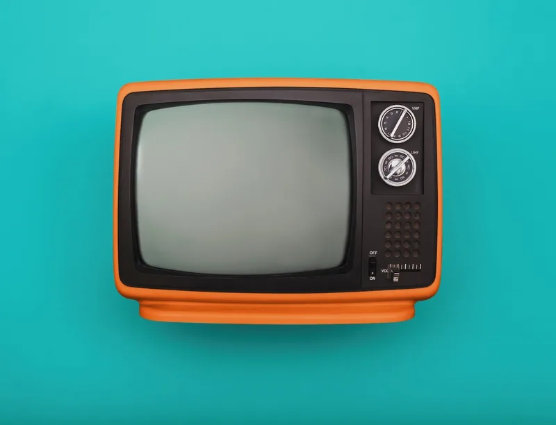 Can an Old TV Be Mounted on a Wall?