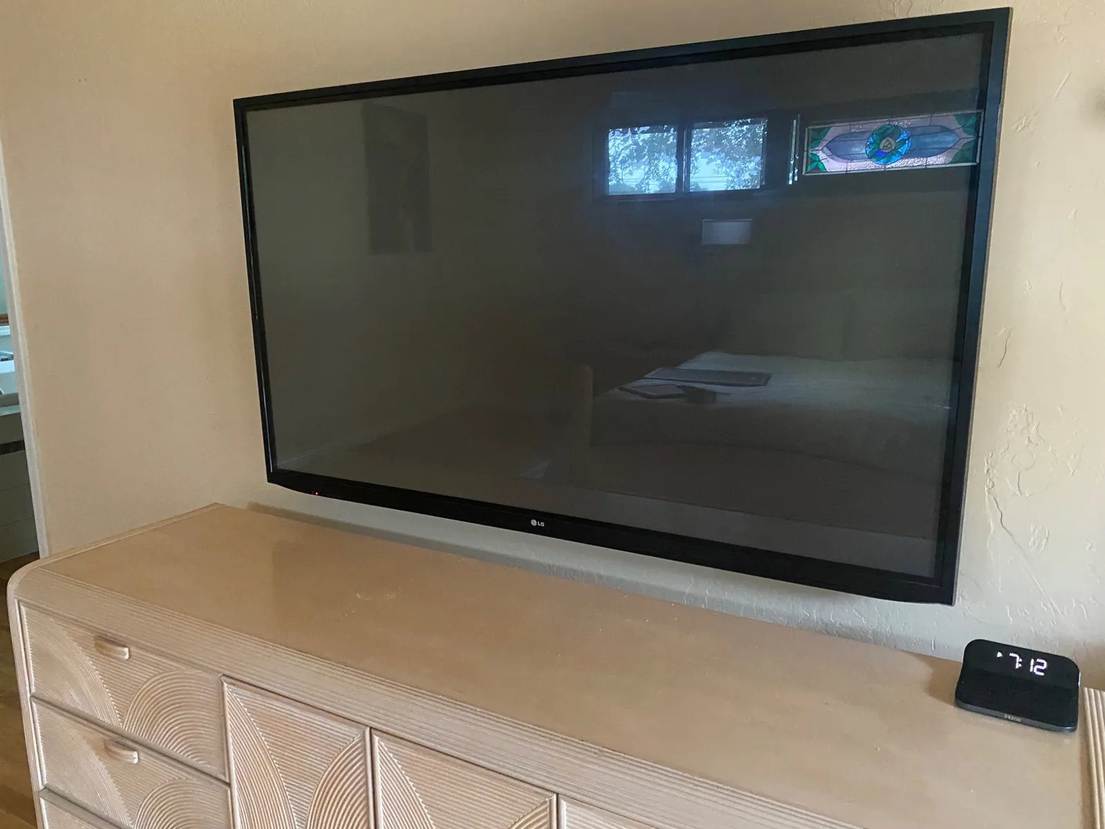 65-inch LG TV with in-wall cable concealment in San Francisco